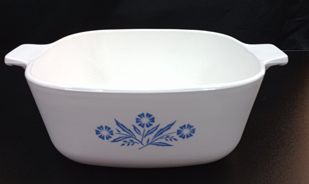 Vintage Corning Ware Blue Cornflower 1 1/2 Quart Casserole Dish P-1 1/2-B USA